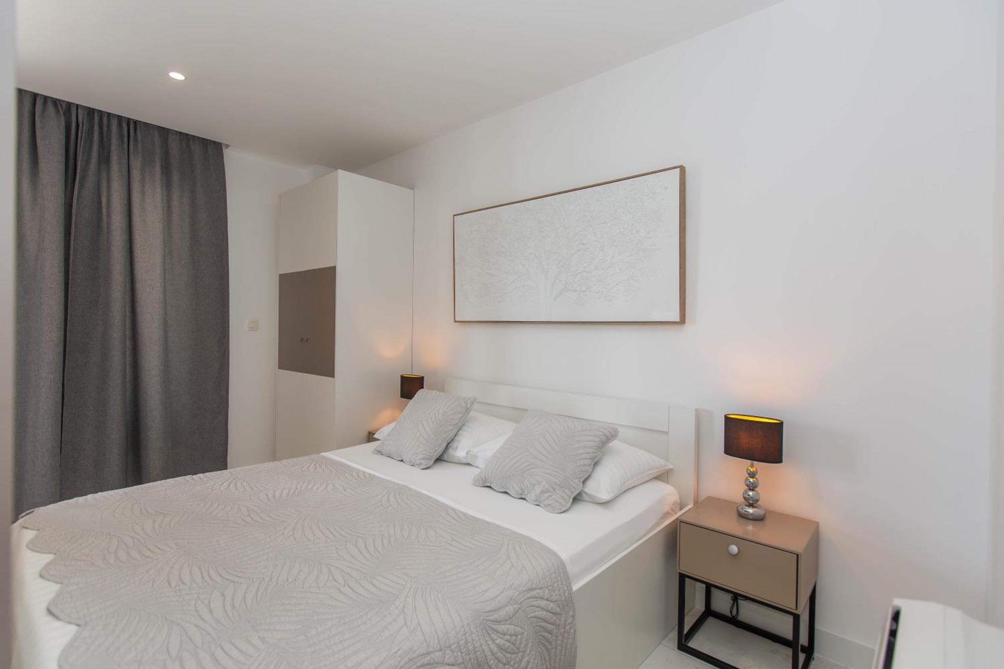 23 A Heated Pool Apartment