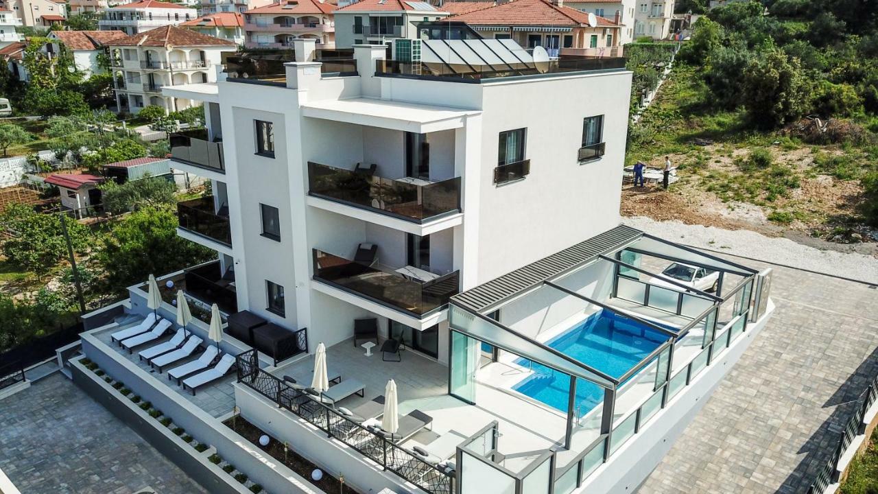 23 A Heated Pool